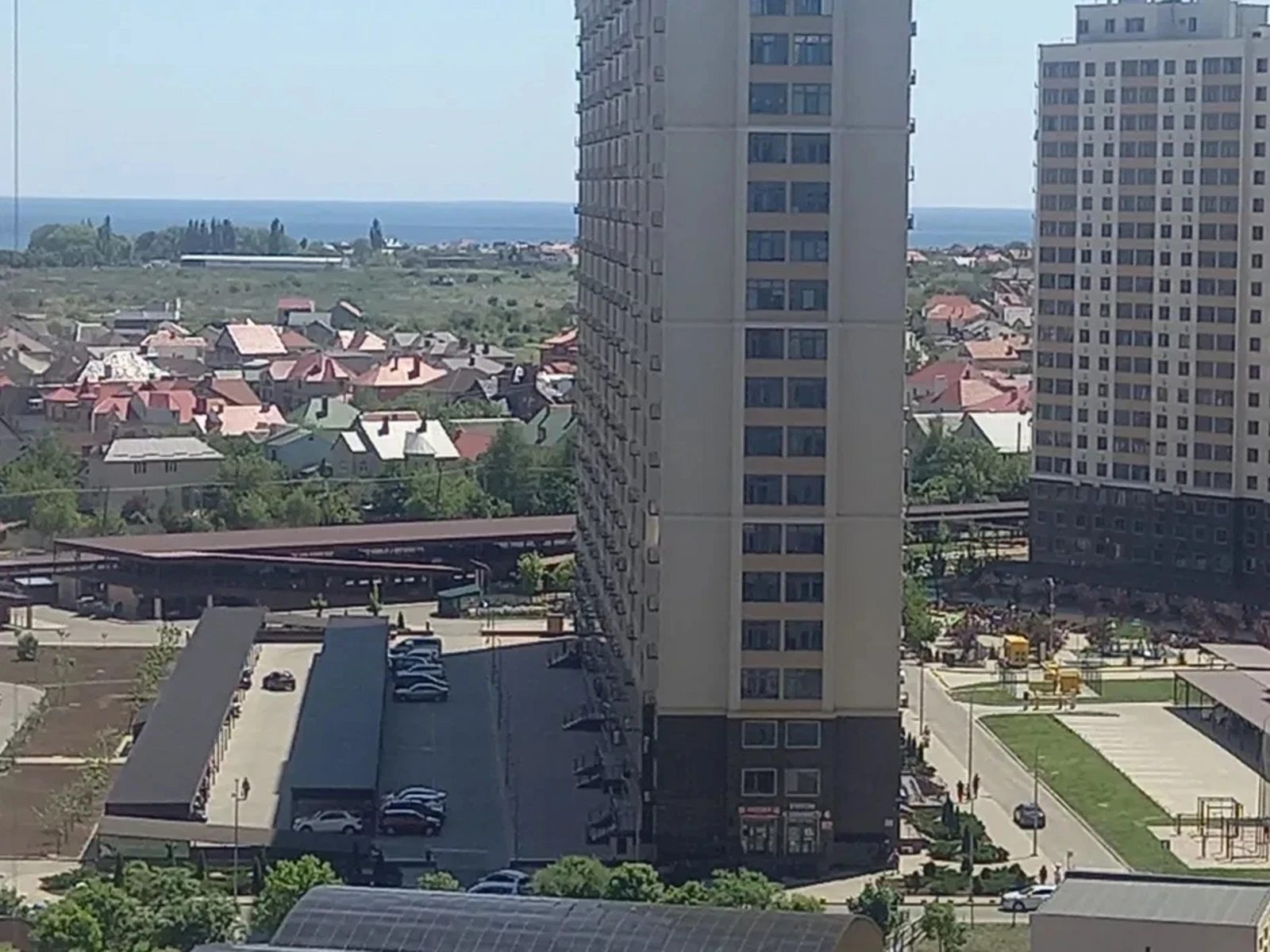 Apartments for sale. 1 room, 45 m², 15 floor/19 floors. 11, Zhemchuzhnaya ul., Odesa. 