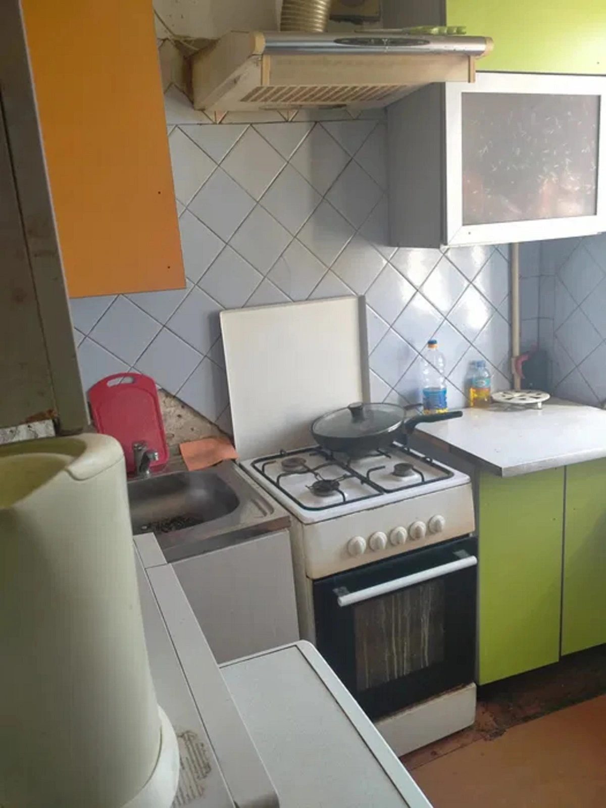 Продаж квартири 2 кімнати, 46 m², 3 пов./5 поверхів. 6, Ивана и Юрия Лип ул. (Гайдара), Одеса. 