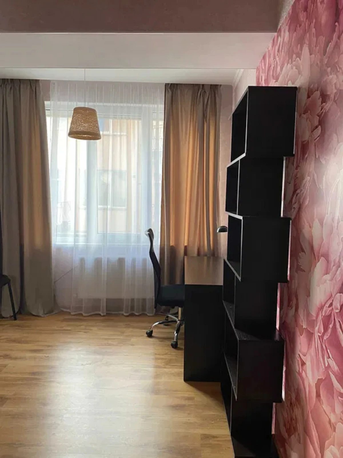 Продам двокімнатну квартиру на Дачі Ковалевського