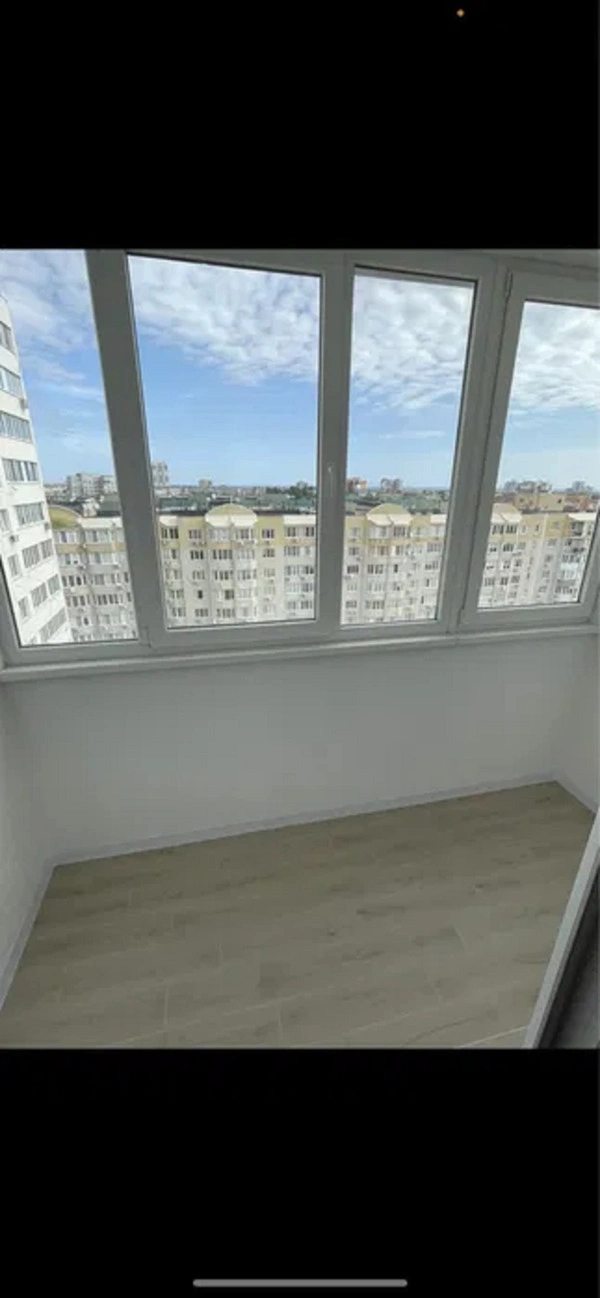 Продаж квартири. 1 room, 28 m², 14 floor/14 floors. 203, Костанди ул., Одеса. 