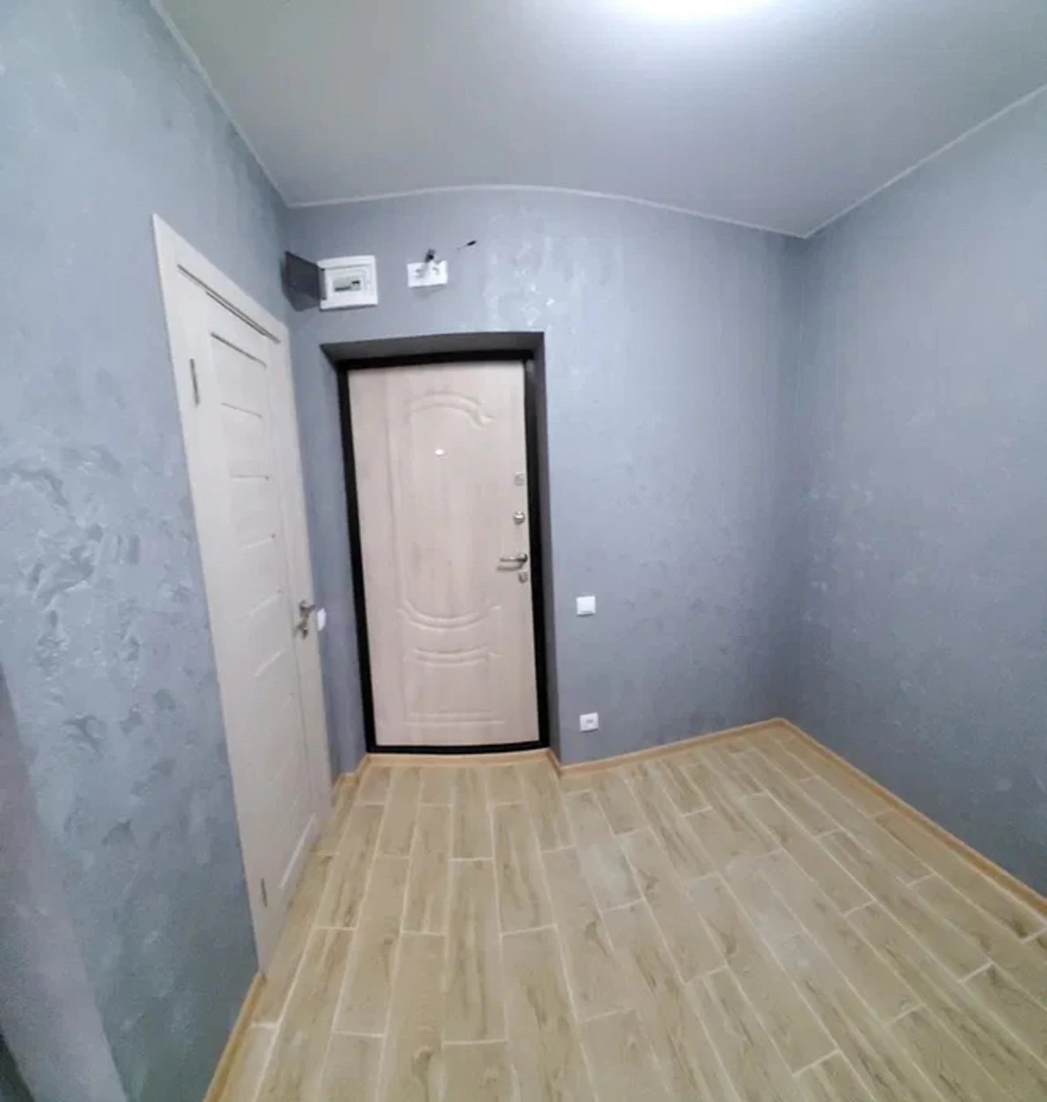 Apartments for sale. 1 room, 45 m², 4th floor/12 floors. 25, Massyv Raduzhnyy , Odesa. 