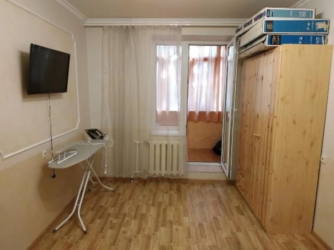 2-комнатная на Вишневского с капитальным ремонтом
