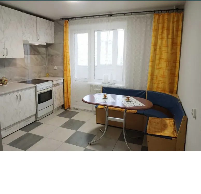 Сдам квартиру 2 комнаты, 60 m². 12, Чернобыльская 12, Киев. 