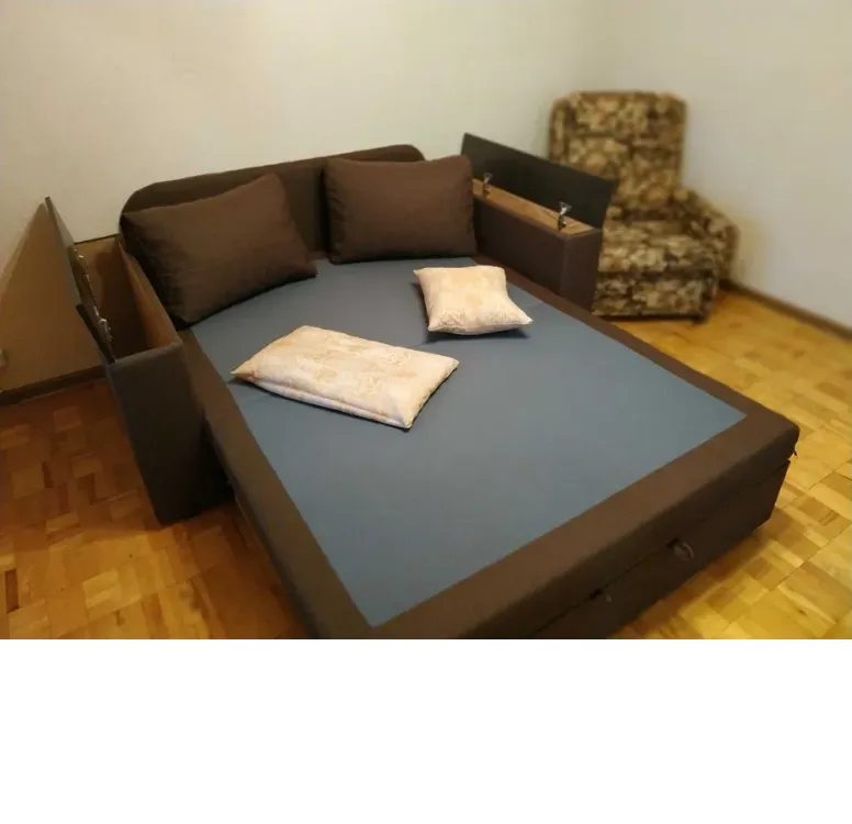 Apartment for rent. 2 rooms, 60 m². 12, Chornobylska 12, Kyiv. 