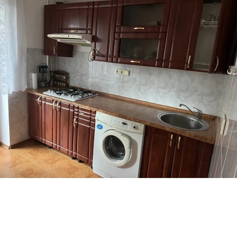 Apartment for rent. 2 rooms, 48 m², 3rd floor/9 floors. 97, Antonovycha Volodymyra 97, Kyiv. 