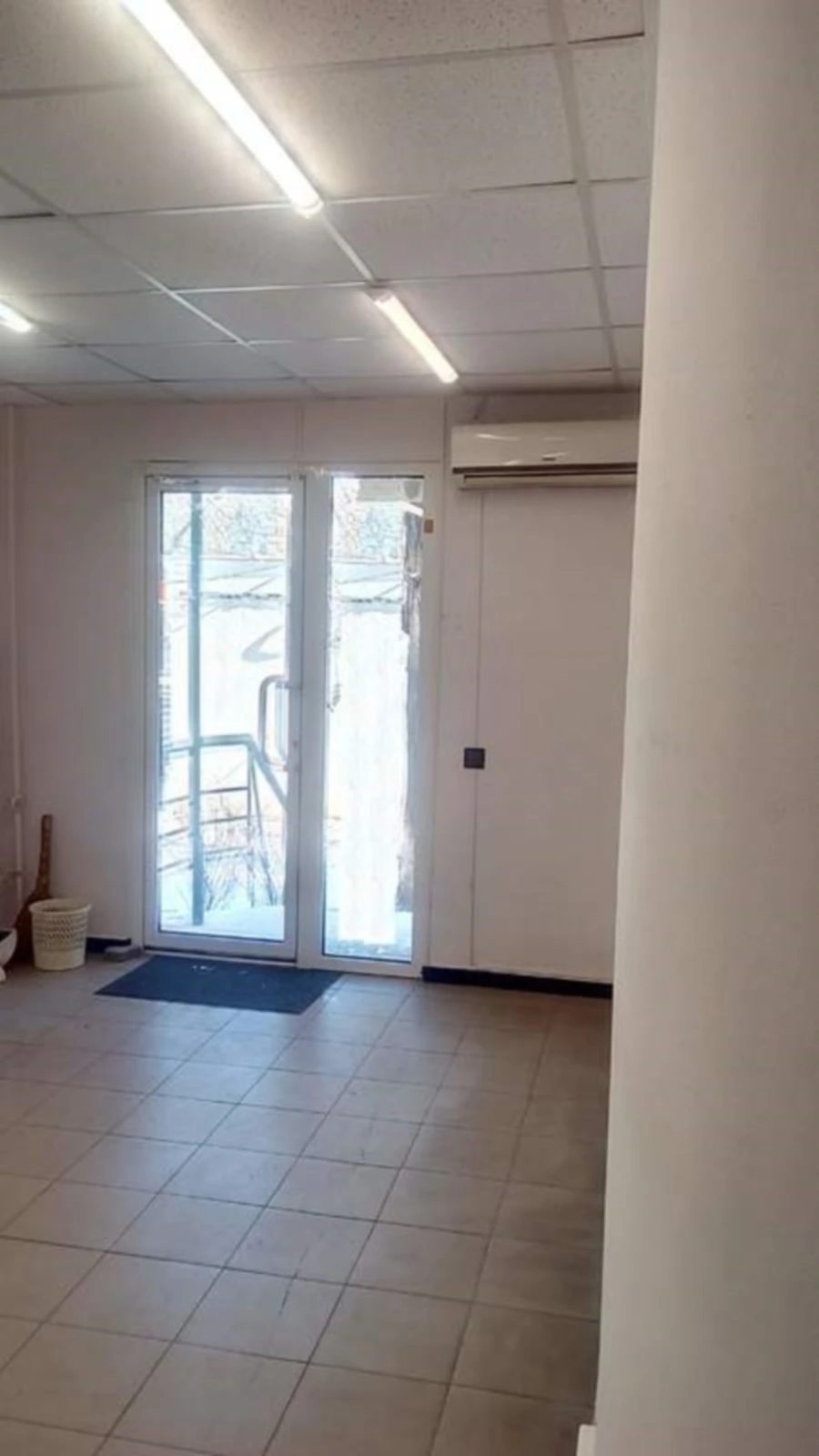 Office for sale. 52 m², 1st floor/9 floors. 34, Koroleva Akademyka ul., Odesa. 
