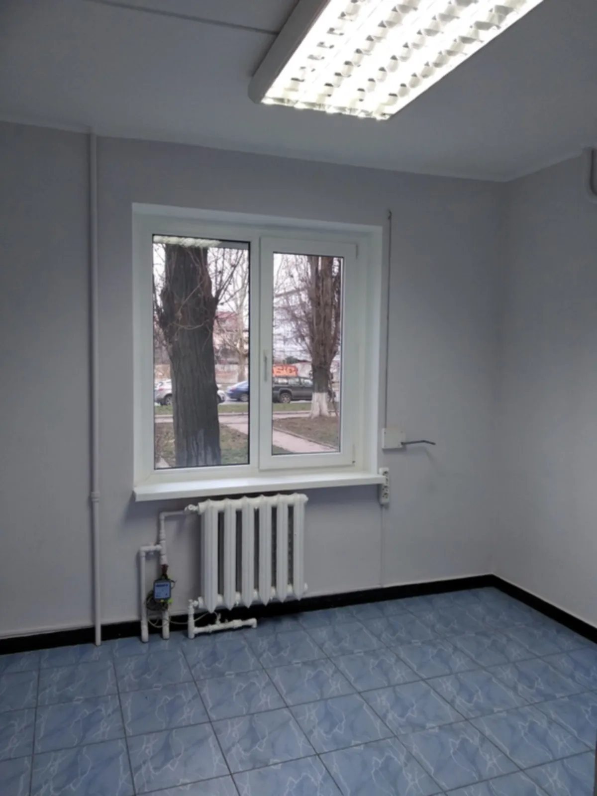 Продам офіс. 52 m², 1st floor/9 floors. 34, Королева Академика ул., Одеса. 