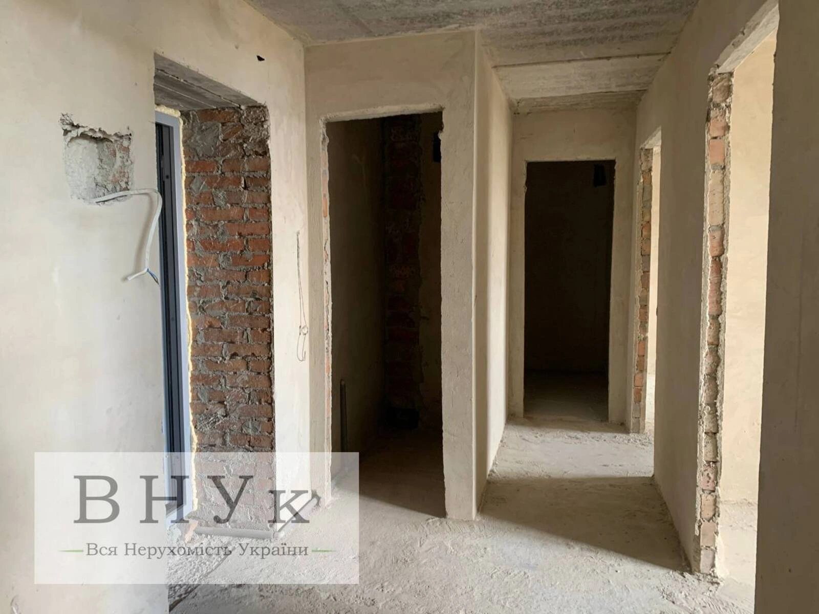 Apartments for sale. 2 rooms, 70 m², 6th floor/9 floors. Dovzhenka O. , Ternopil. 