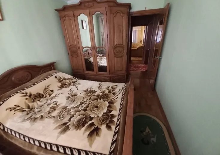 Продаж квартири. 3 rooms, 90 m², 1st floor/10 floors. Куліша П. б-р, Тернопіль. 