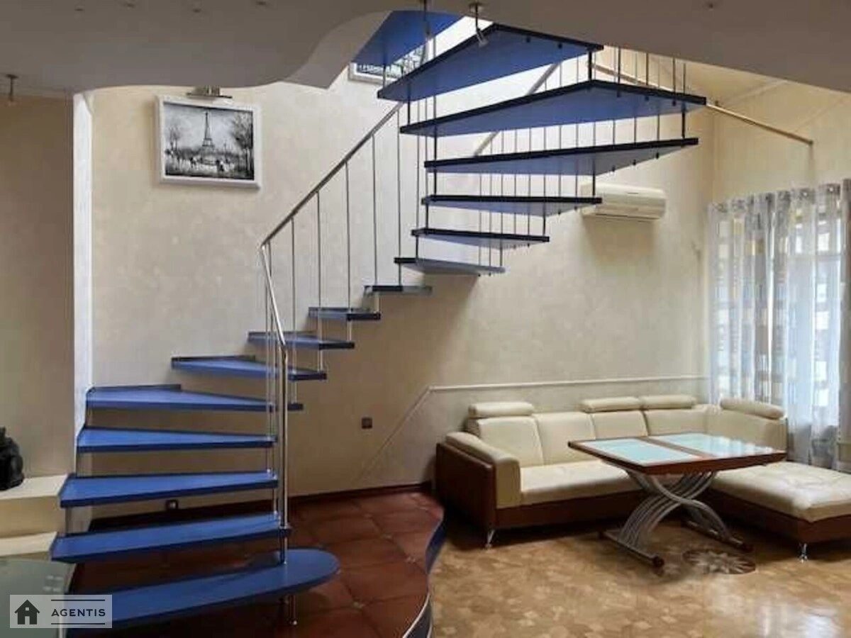Apartment for rent. 4 rooms, 160 m², 5th floor/6 floors. 7, Akademika Bohomoltsya vul., Kyiv. 
