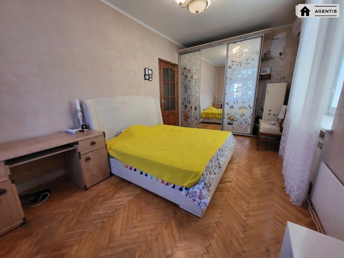Apartment for rent. 4 rooms, 91 m², 7th floor/7 floors. 12, Derevlyanska vul. Yakira, Kyiv. 