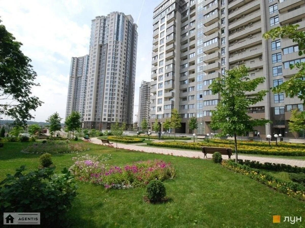 Apartment for rent. 2 rooms, 60 m², 10th floor/17 floors. 12, Andriya Verkhohlyada vul. Mykhayla Drahomirova, Kyiv. 