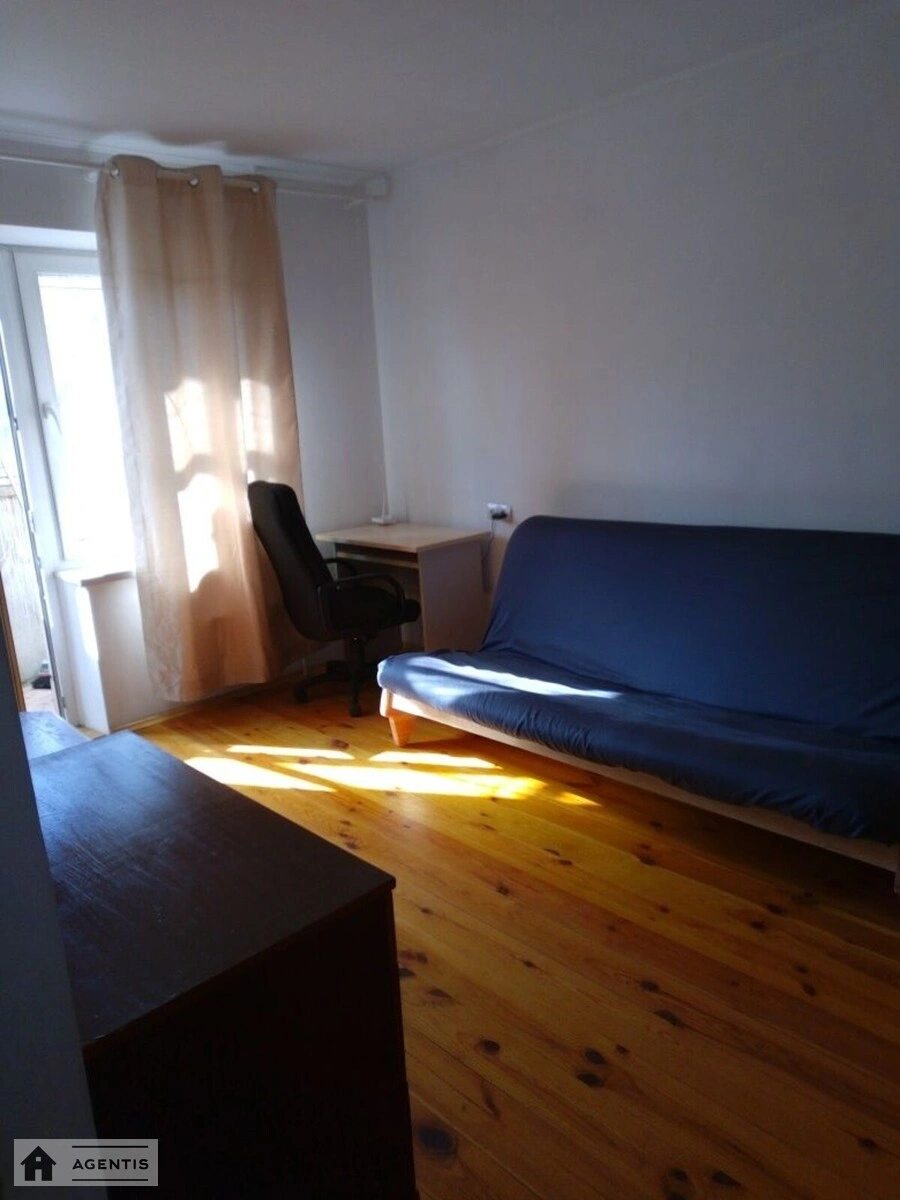 Сдам квартиру. 1 room, 25 m², 5th floor/9 floors. Лукянівська , Киев. 