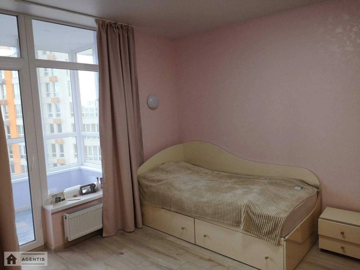 Apartment for rent. 1 room, 37 m², 12 floor/20 floors. 67, Beresteyskyy prosp. Peremohy, Kyiv. 