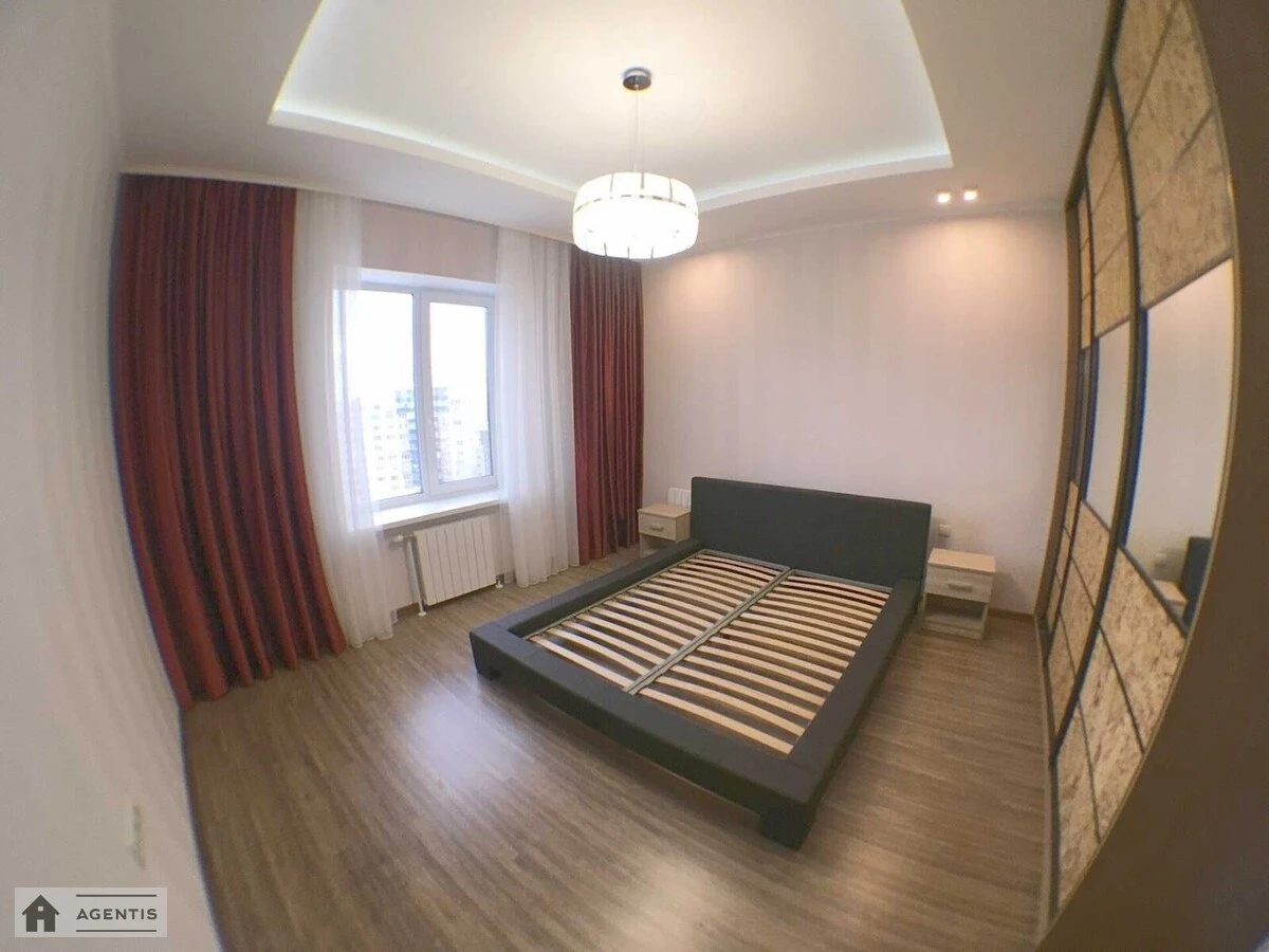 Apartment for rent. 4 rooms, 137 m², 19 floor/25 floors. 69, Dmytrivska 69, Kyiv. 