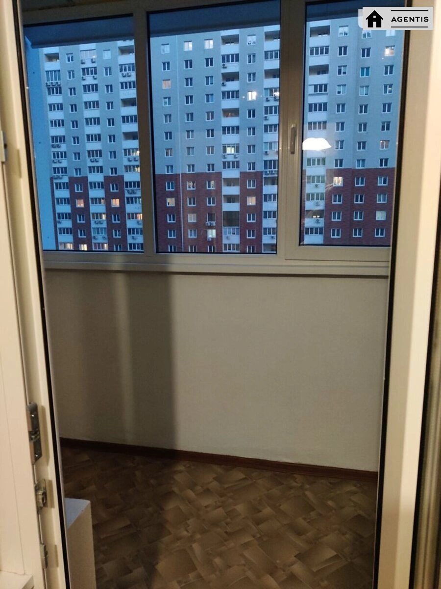 Сдам квартиру. 1 room, 44 m², 9th floor/25 floors. 1, Балтийский 1, Киев. 