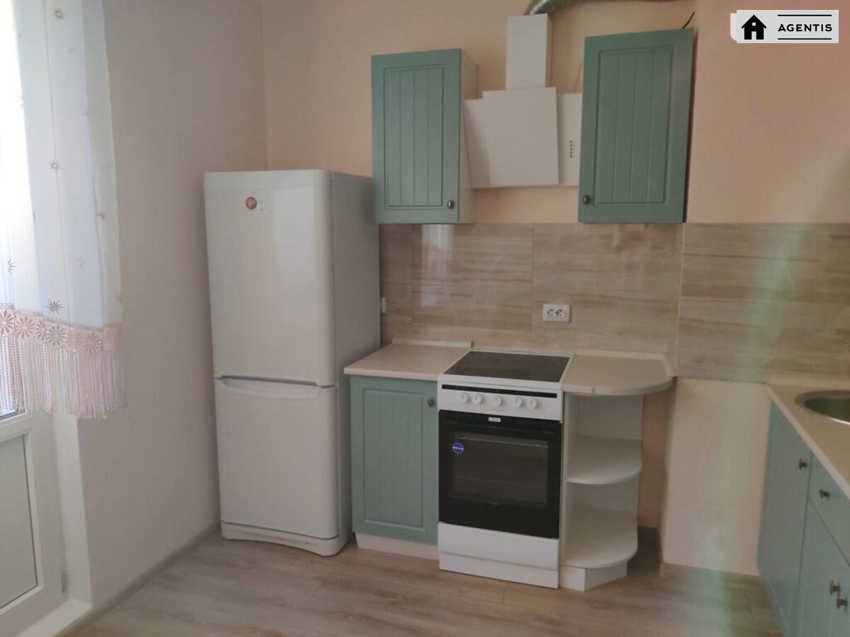 Apartment for rent. 1 room, 44 m², 9th floor/25 floors. 1, Baltiyskiy 1, Kyiv. 