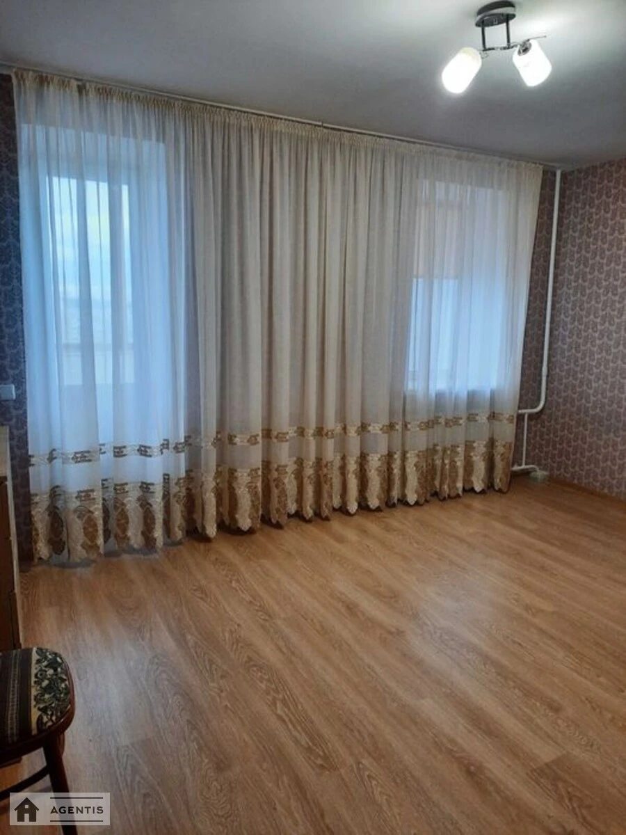 Здам квартиру. 3 rooms, 89 m², 17 floor/18 floors. 8, Полярна 8, Київ. 