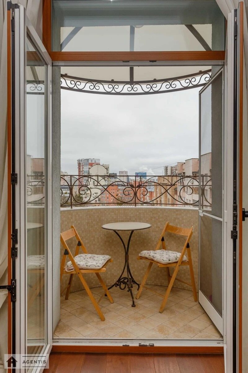 Apartment for rent. 3 rooms, 126 m², 6th floor/8 floors. 76, Turgenyevska 76, Kyiv. 