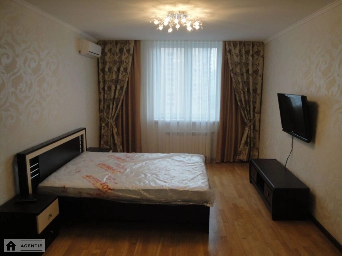 Сдам квартиру. 4 rooms, 141 m², 9th floor/23 floors. 21, Княжий Затон 21, Киев. 