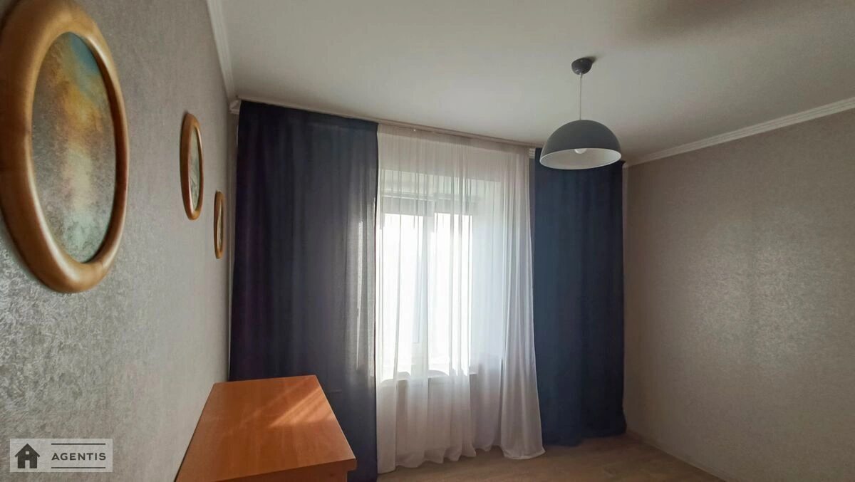 Apartment for rent. 2 rooms, 57 m², 13 floor/16 floors. 5, Yordanska vul. Layosha Havro, Kyiv. 