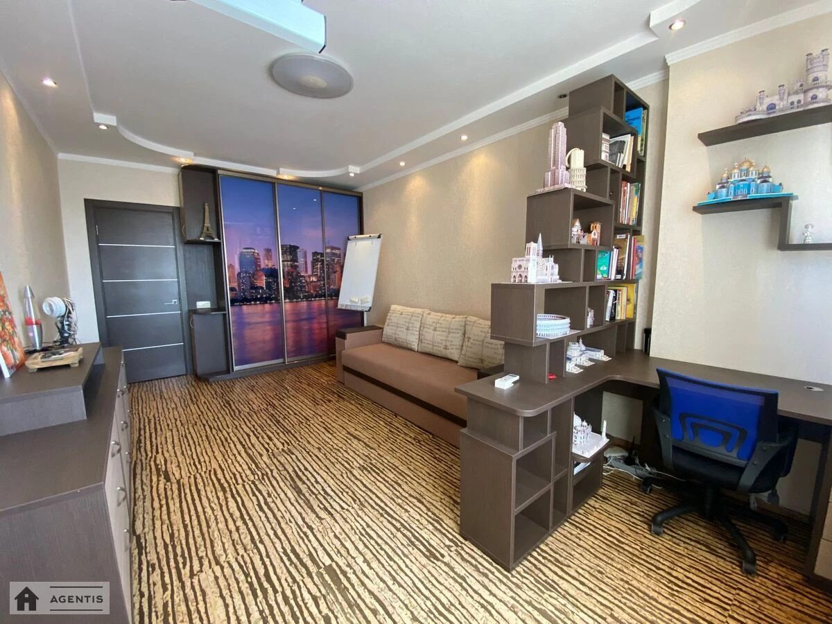 Apartment for rent. 3 rooms, 160 m², 18 floor/24 floors. 23, Petra Hryhorenka prosp., Kyiv. 