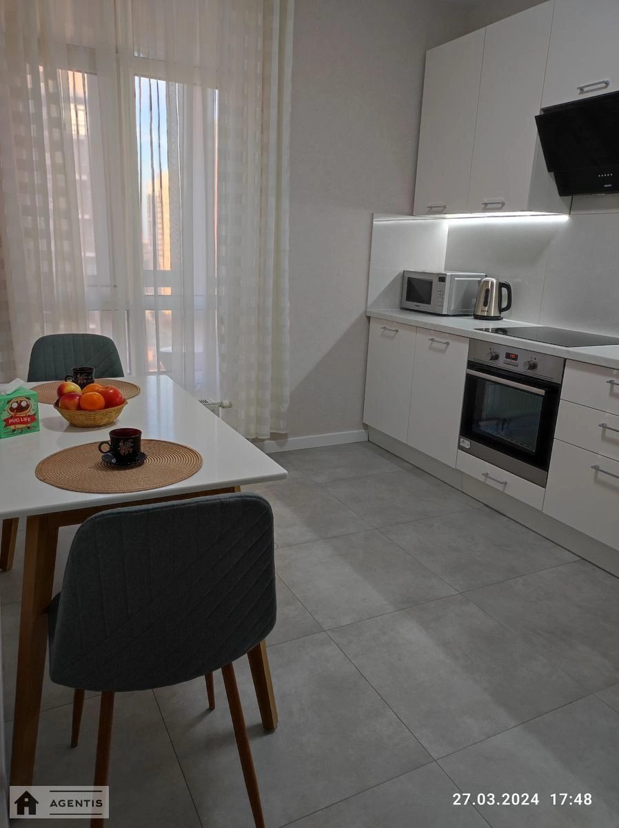 Apartment for rent. 1 room, 45 m², 19 floor/22 floors. 13, Glybochytcka 13, Kyiv. 