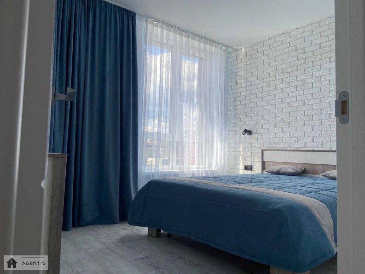 Apartment for rent. 1 room, 52 m², 5th floor/9 floors. 38, Mytropolyta Vasylya Lypkivskoho vul. Urytskoho, Kyiv. 