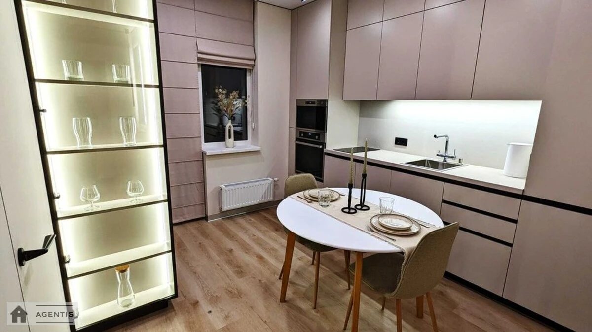 Apartment for rent. 1 room, 40 m², 11 floor/22 floors. 7, Vasylya Stusa vul., Kyiv. 