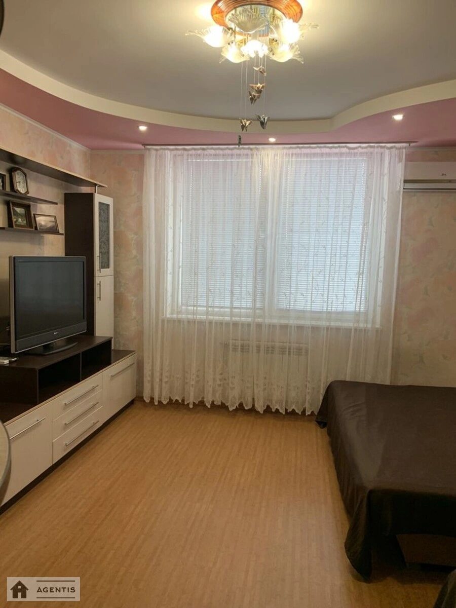 Apartment for rent. 1 room, 45 m², 22 floor/25 floors. 7, Yelyzavety Chavdar vul., Kyiv. 