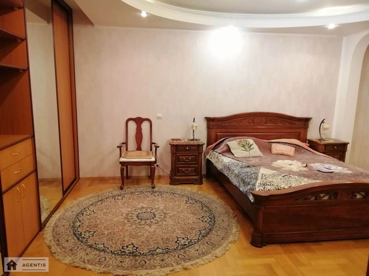 Apartment for rent. 2 rooms, 80 m², 10th floor/14 floors. 1, Borysa Hmyri vul., Kyiv. 