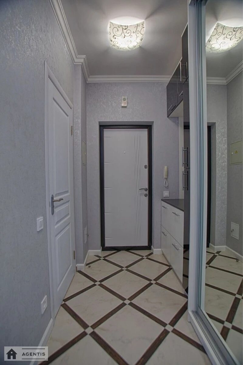 Здам квартиру. 2 rooms, 45 m², 7th floor/9 floors. Регенераторна 4, Київ. 
