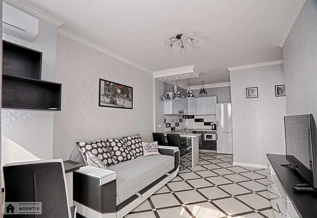 Apartment for rent. 2 rooms, 45 m², 7th floor/9 floors. Regeneratorna 4, Kyiv. 