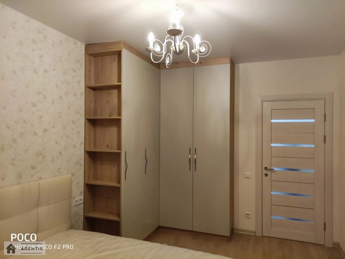 Apartment for rent. 1 room, 43 m², 12 floor/25 floors. 16, Dniprovska embankment 16, Kyiv. 