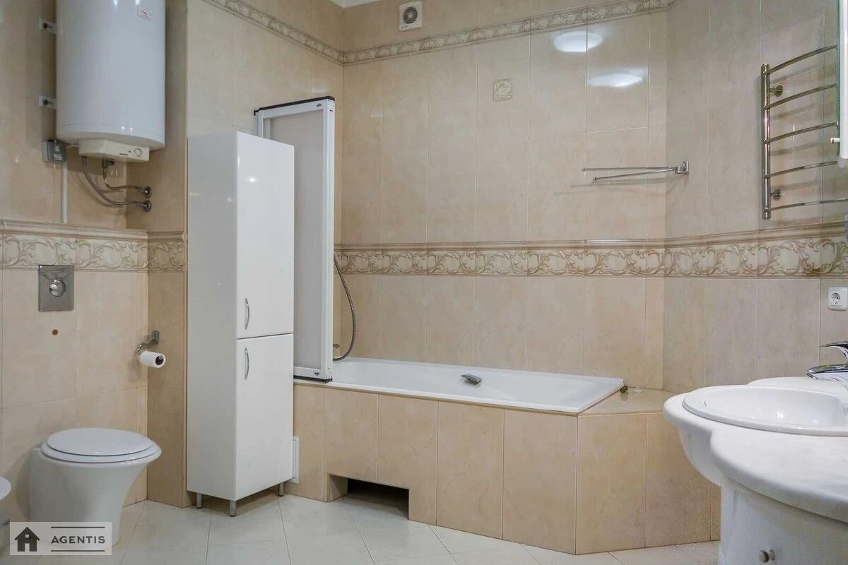Apartment for rent. 4 rooms, 190 m², 24 floor/25 floors. 36, Yevhena Konovaltsya vul. Shchorsa, Kyiv. 
