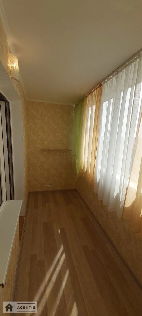 Здам квартиру. 2 rooms, 64 m², 16 floor/25 floors. 7, Григорія Ващенка вул., Київ. 