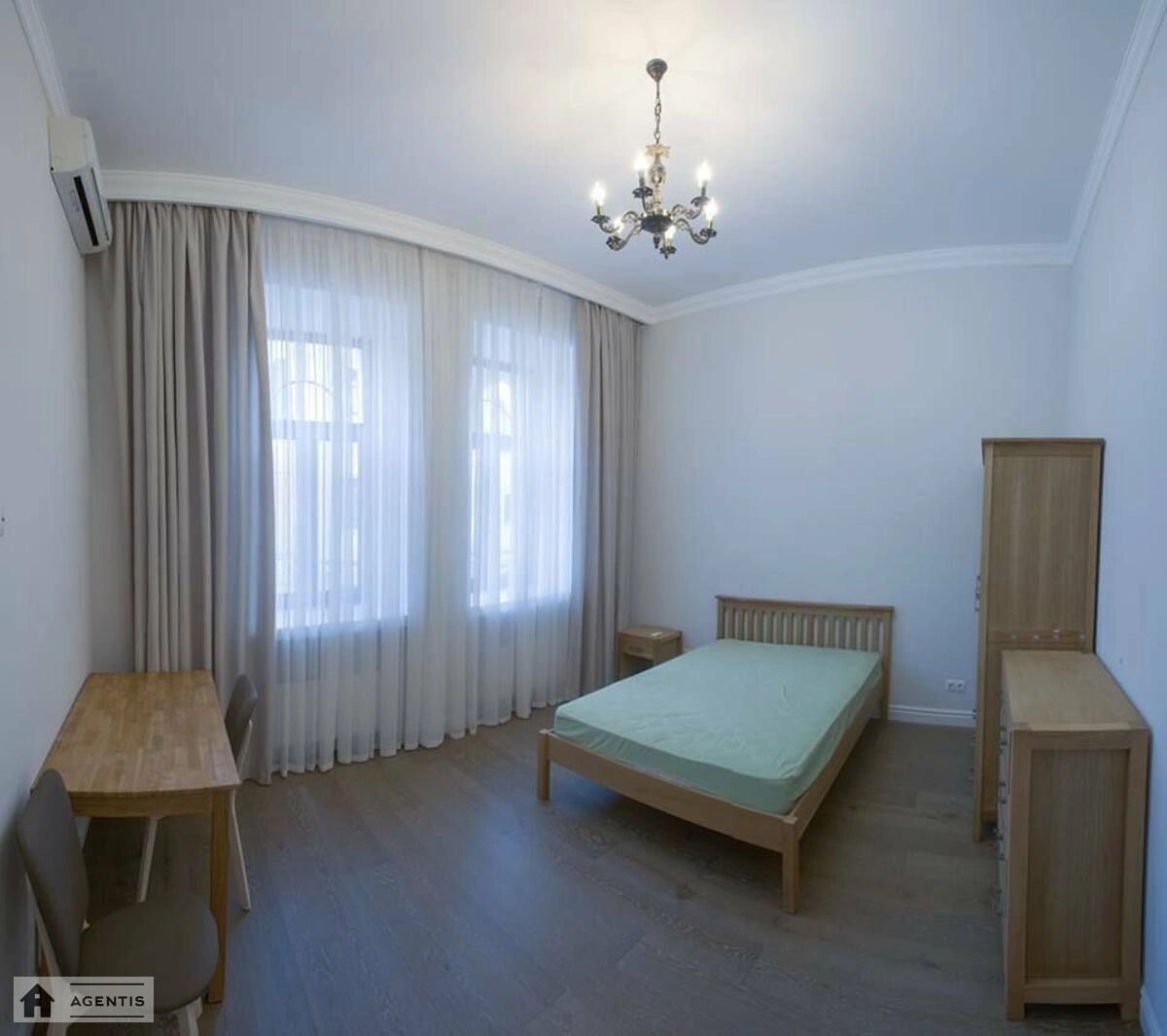 Здам квартиру. 5 rooms, 177 m², 2nd floor/4 floors. 38, Воздвиженська 38, Київ. 