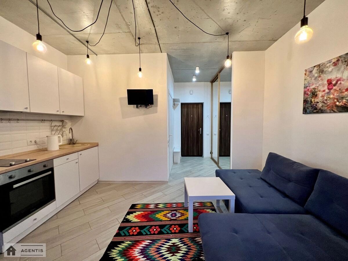 Apartment for rent. 1 room, 26 m², 3rd floor/4 floors. 43, Berezova vul., Kyiv. 