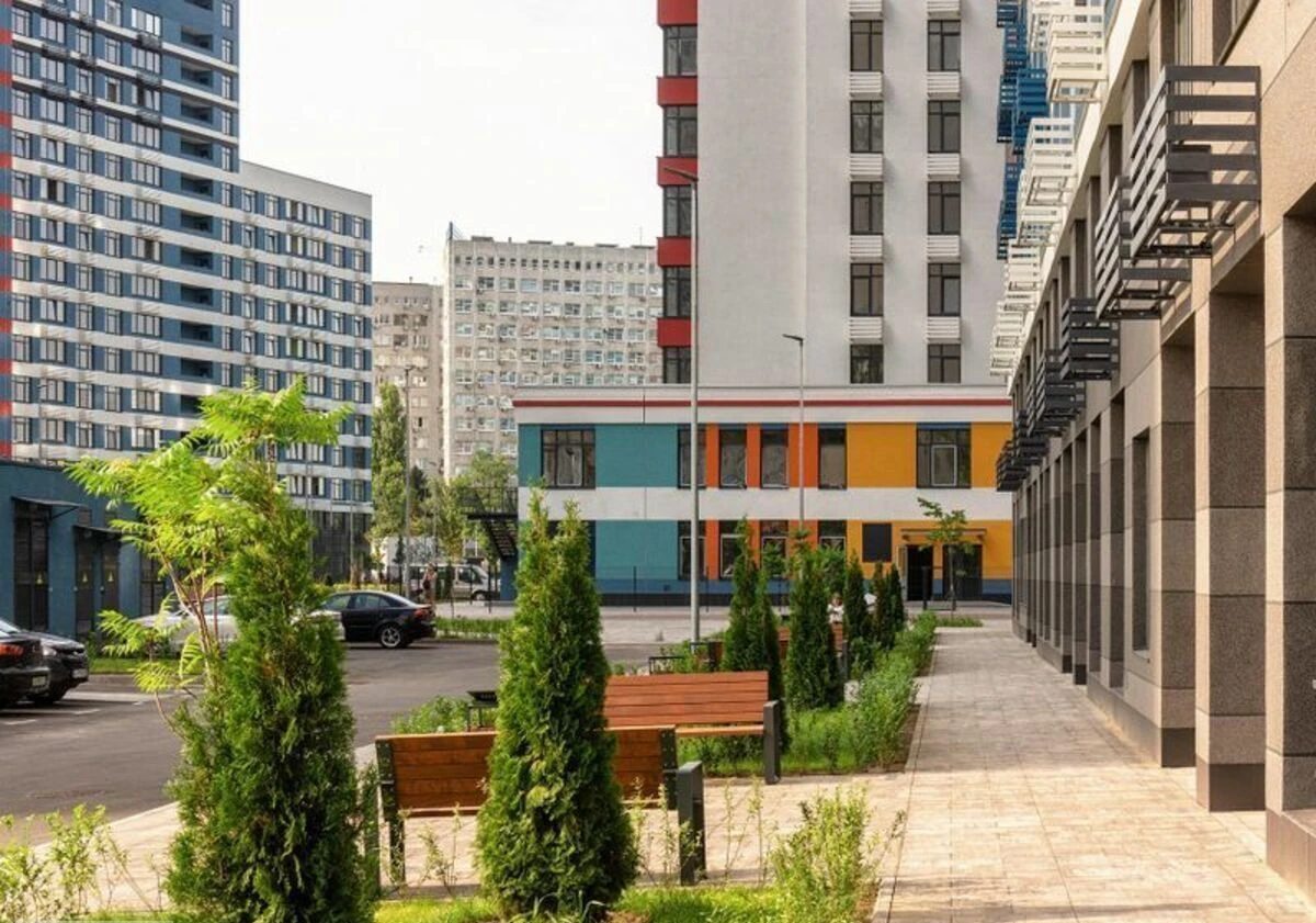 Apartment for rent. 1 room, 23 m², 2nd floor/25 floors. 6, Yevhena Sverstyuka vul. Maryny Raskovoyi, Kyiv. 
