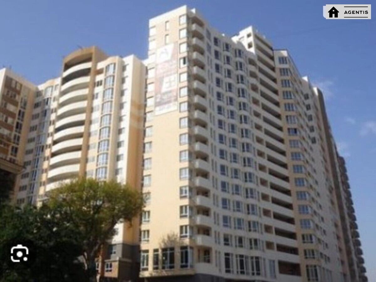 Apartment for rent. 3 rooms, 120 m², 15 floor/15 floors. 13, Demiyivska 13, Kyiv. 
