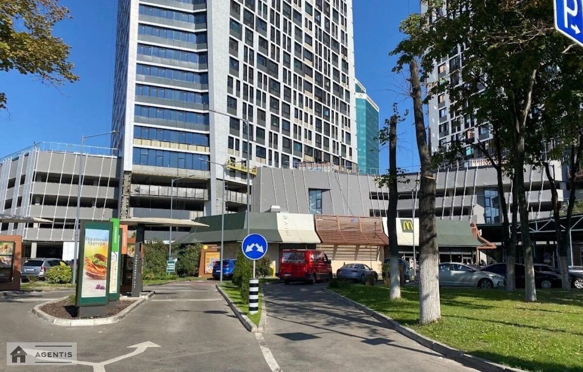 Apartment for rent. 2 rooms, 53 m², 35 floor/36 floors. 11, Beresteyskyy prosp. Peremohy, Kyiv. 