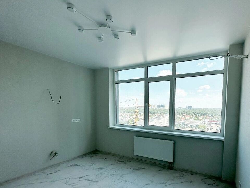 Apartment for rent. 2 rooms, 58 m², 18 floor/26 floors. 8, Chernigivska 8, Kyiv. 
