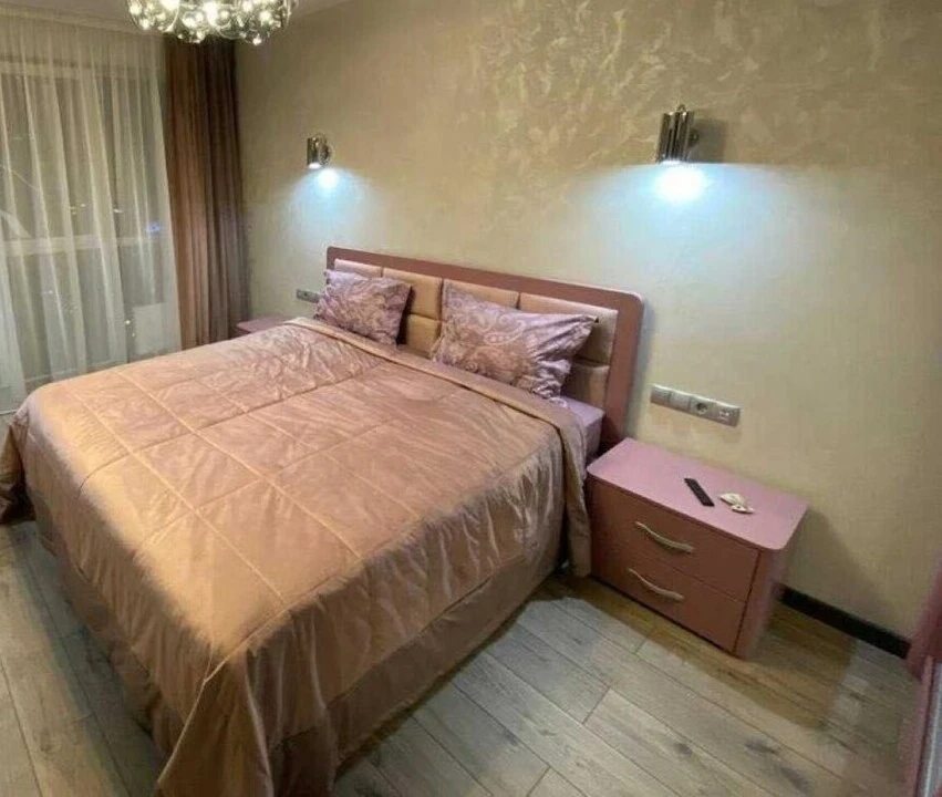 Apartment for rent. 2 rooms, 50 m², 7th floor/22 floors. 16, Mytropolyta Vasylya Lypkivskoho vul. Urytskoho, Kyiv. 