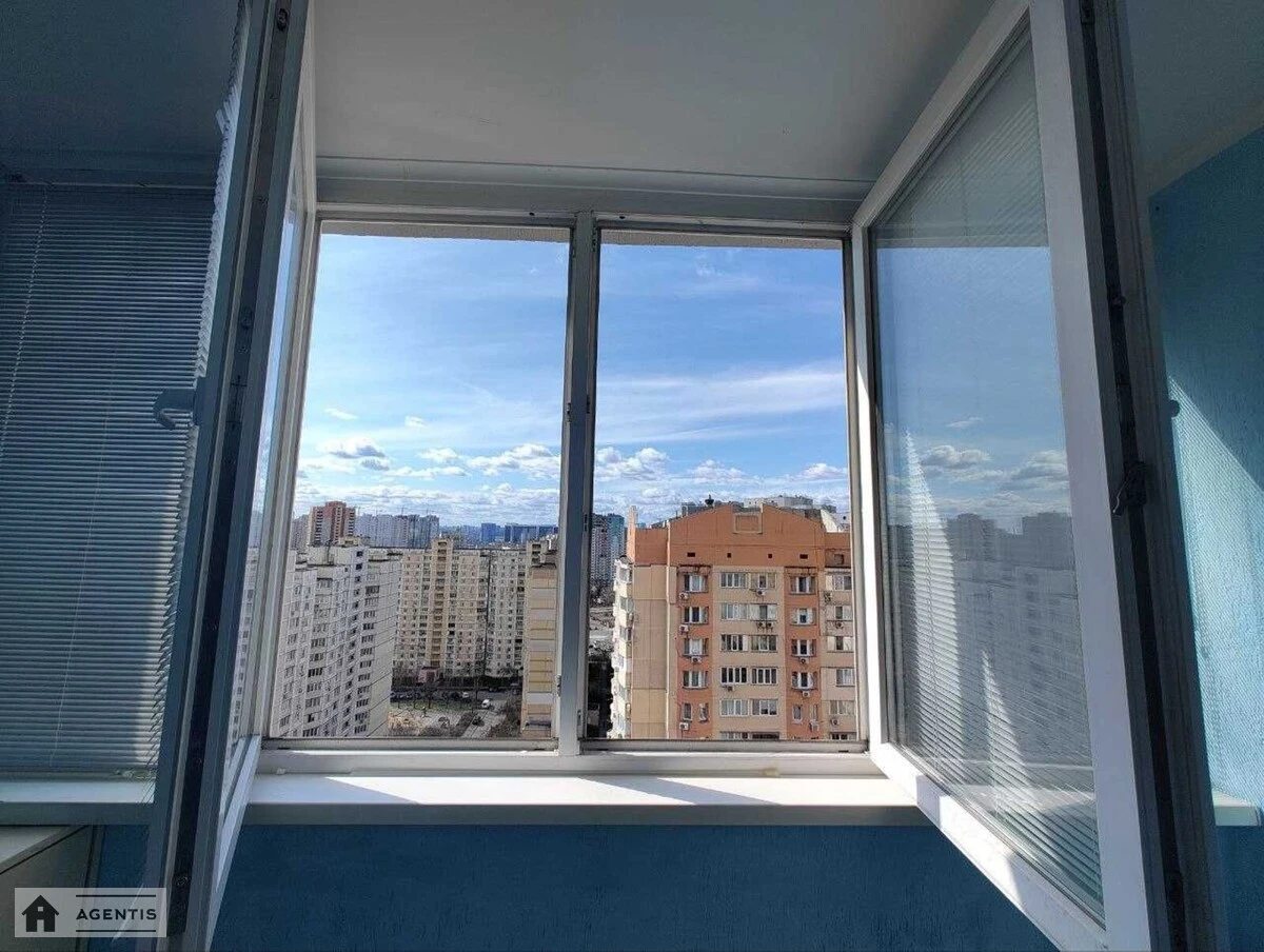 Сдам квартиру. 1 room, 50 m², 19 floor/25 floors. Дарницкий район, Киев. 