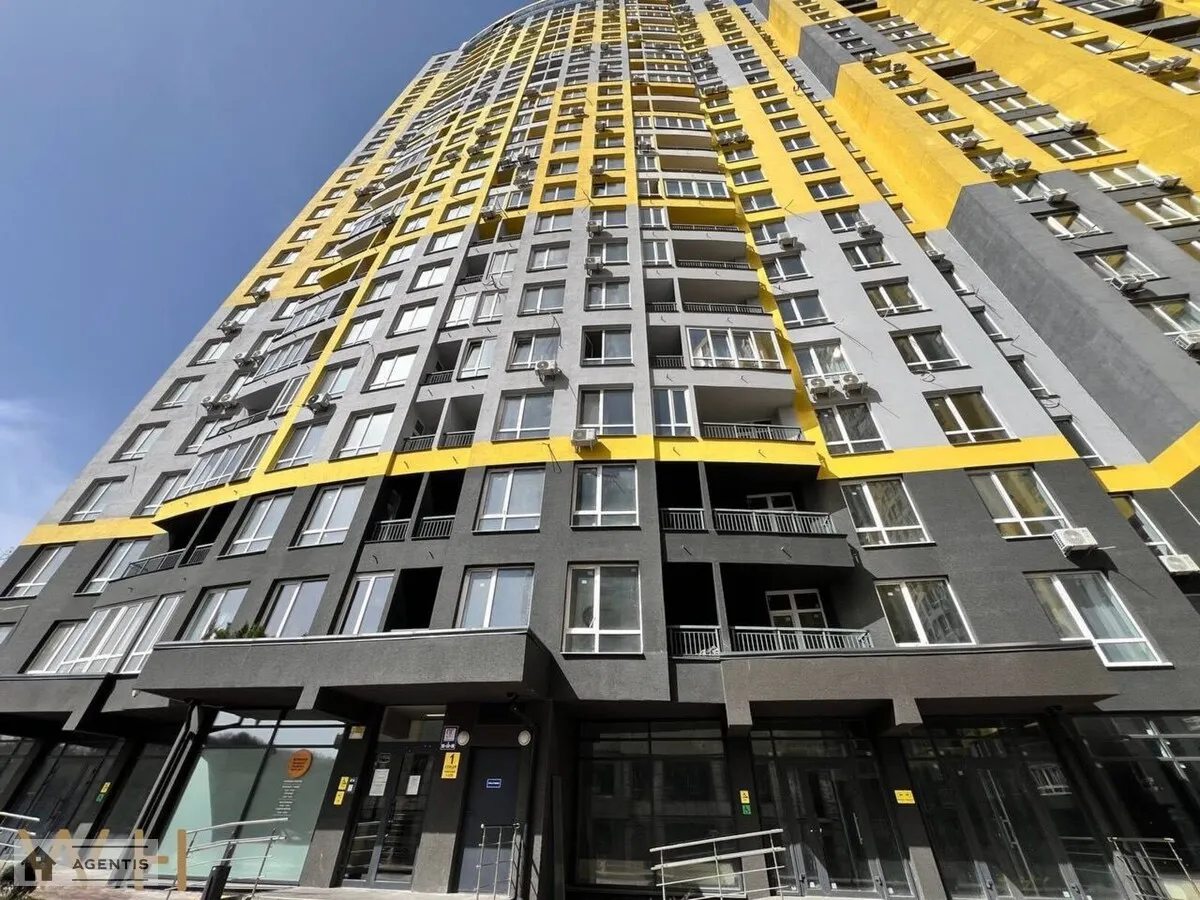 Сдам квартиру. 1 room, 43 m², 6th floor/26 floors. 10, Кадетский Гай 10, Киев. 