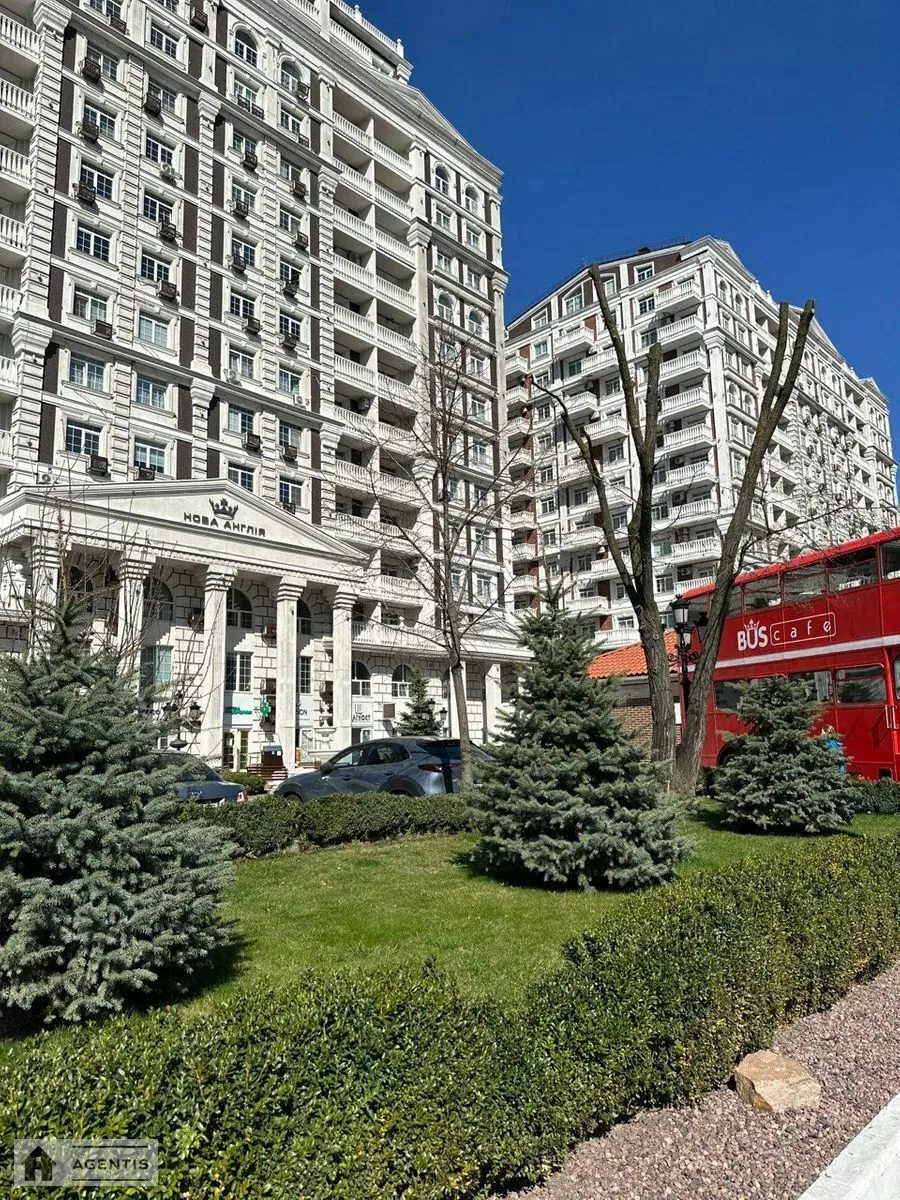 Apartment for rent. 1 room, 42 m², 13 floor/21 floors. 24, Mykhayla Maksymovycha vul. Onufriya Trutenka, Kyiv. 