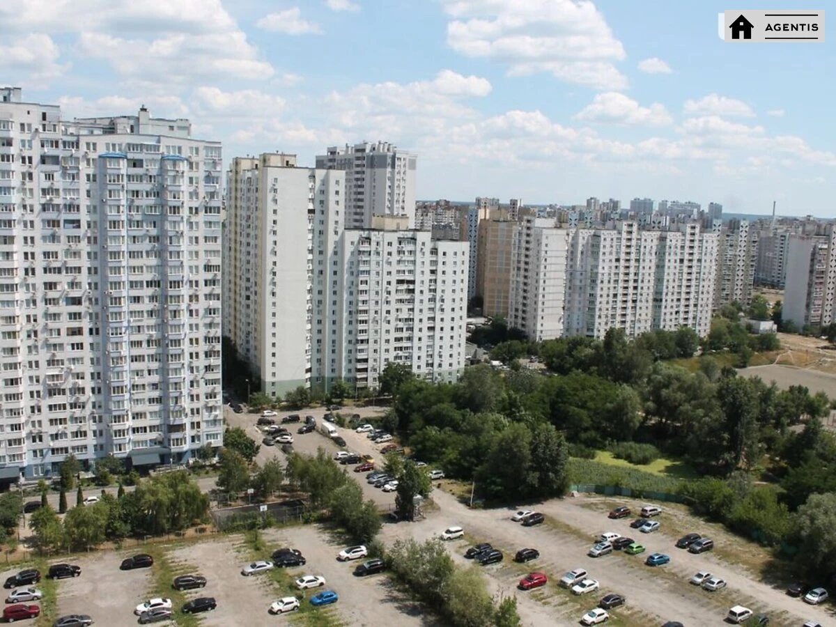 Здам квартиру. 2 rooms, 75 m², 19 floor/25 floors. 3, Олени Пчілки вул., Київ. 