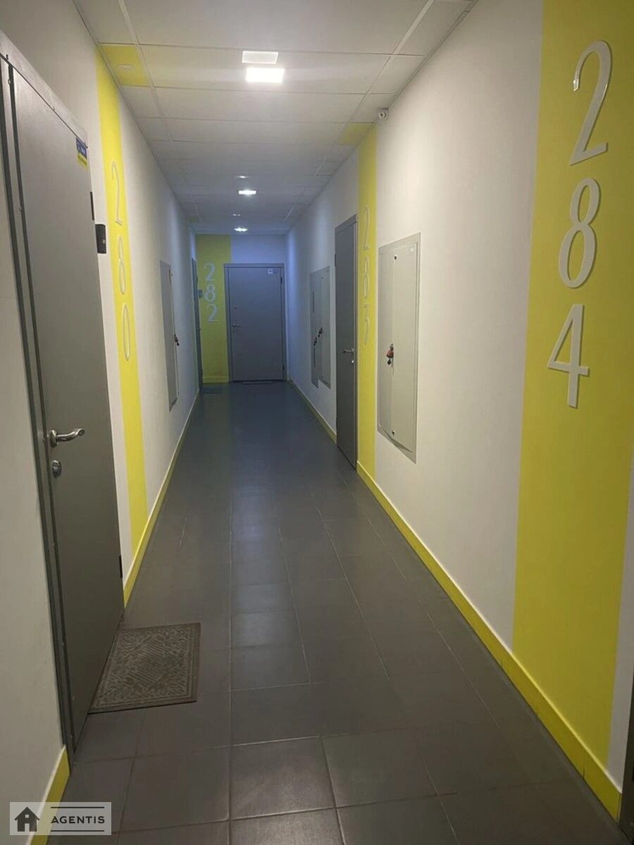 Здам квартиру. 3 rooms, 67 m², 15 floor/16 floors. 24, Ракетна 24, Київ. 