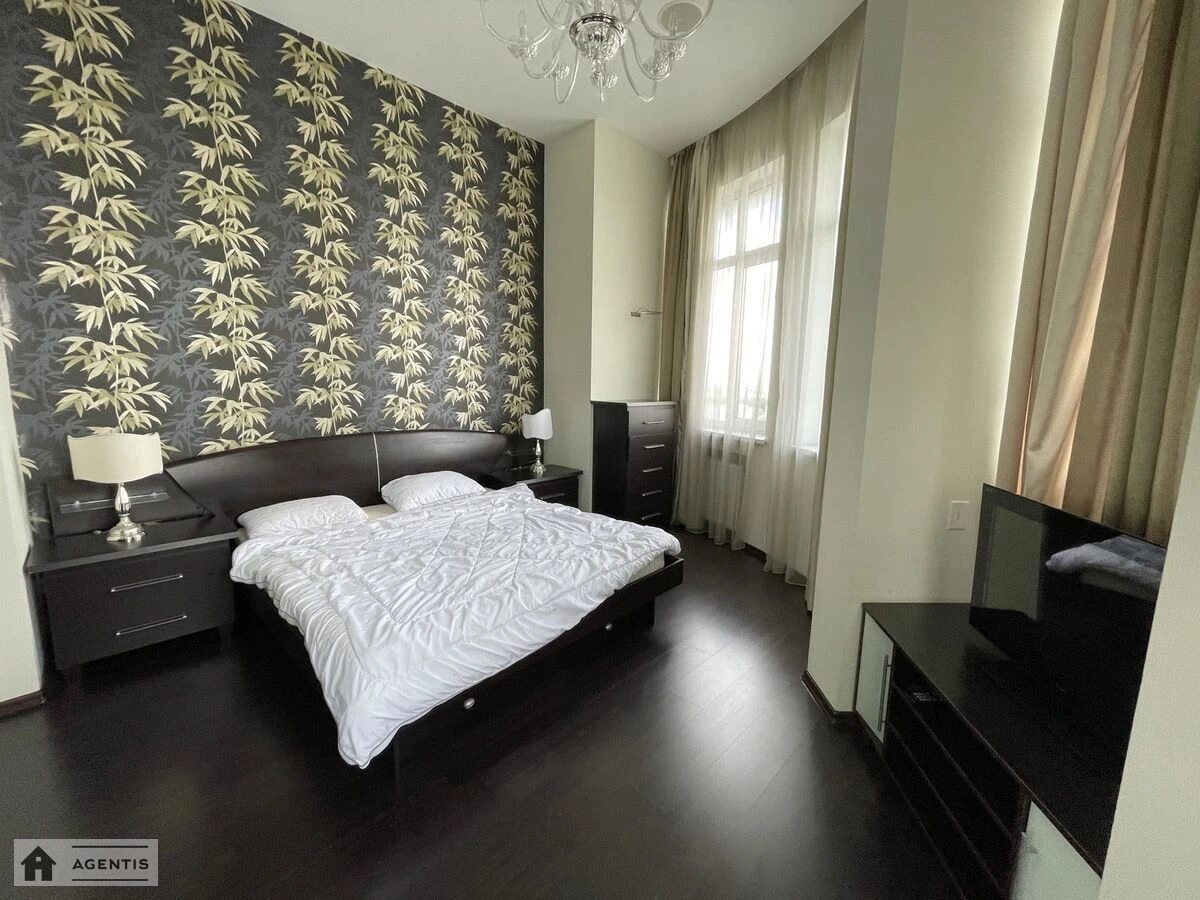 Сдам квартиру. 5 rooms, 420 m², 20 floor/22 floors. 7, Леси Украинки 7, Киев. 