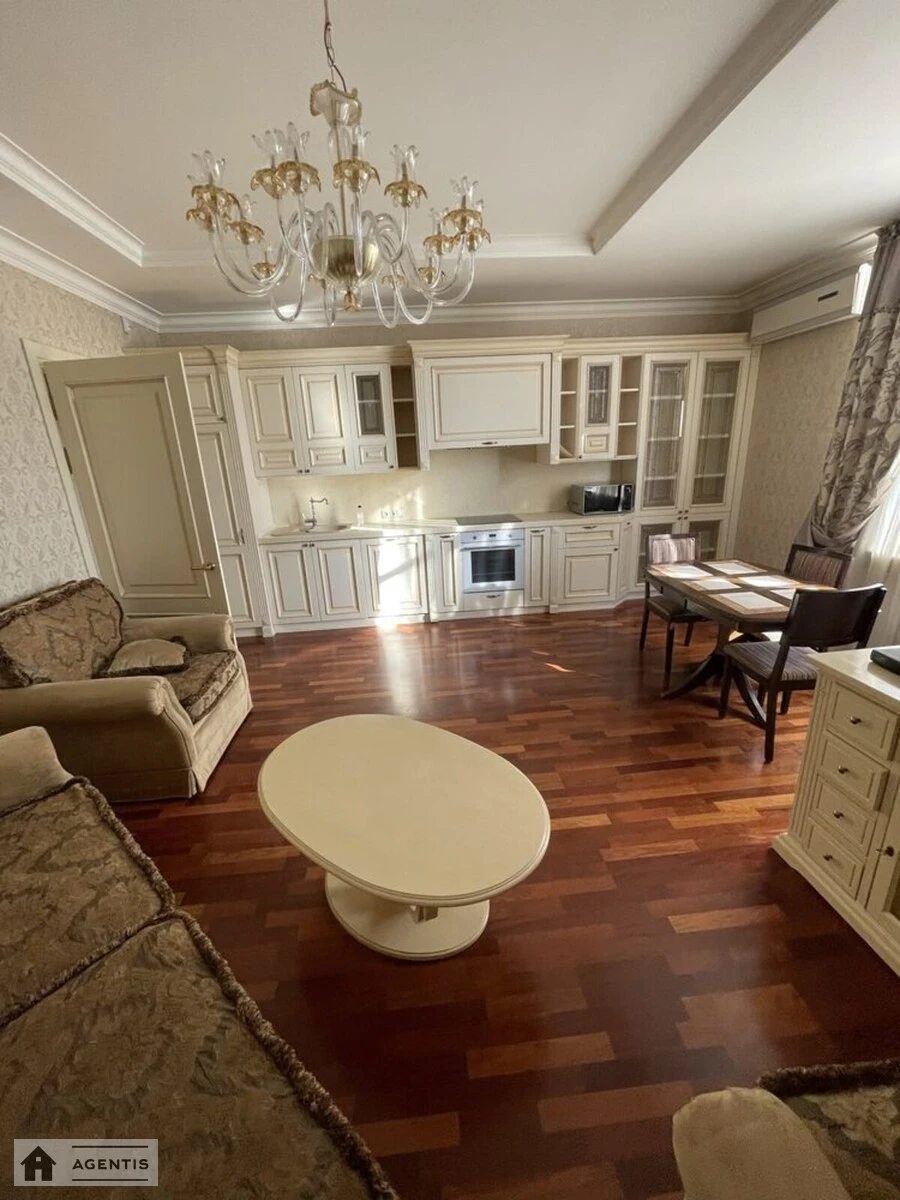 Apartment for rent. 2 rooms, 80 m², 15 floor/27 floors. 15, Solomyanska vul., Kyiv. 